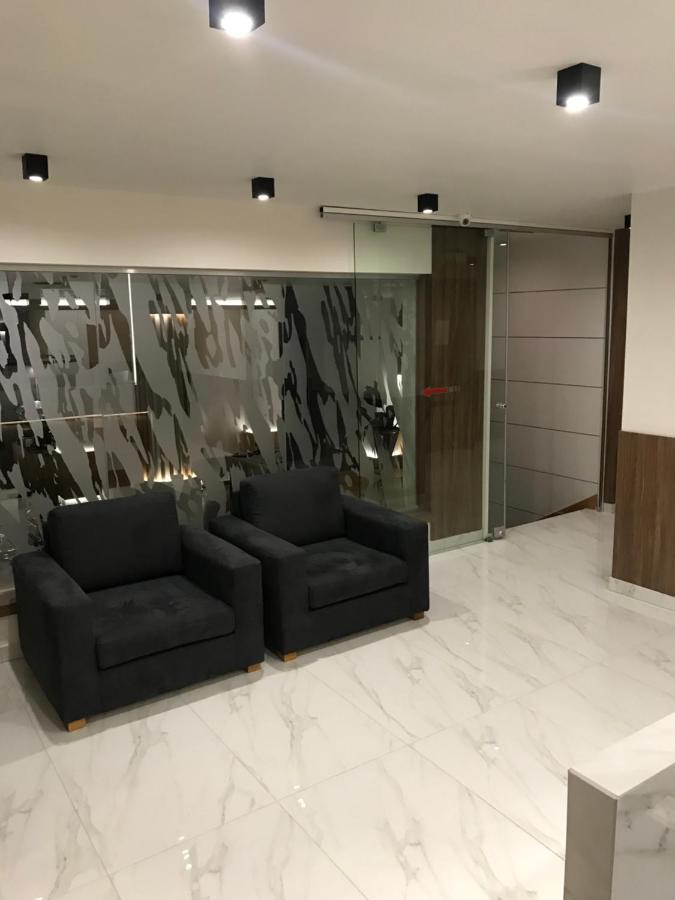 נפפקטוס Plaza Hotel מראה חיצוני תמונה