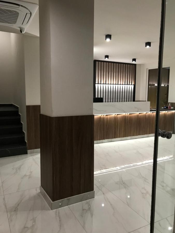 נפפקטוס Plaza Hotel מראה חיצוני תמונה